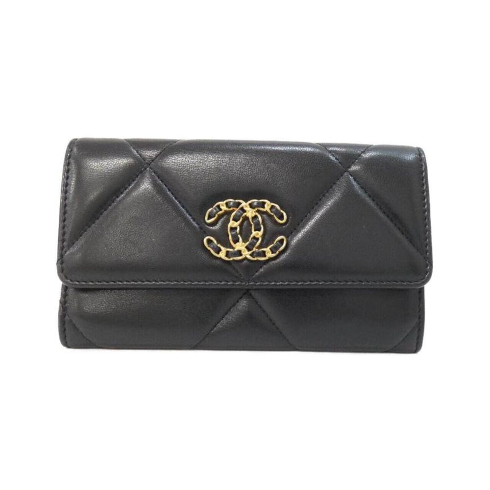 Chanel Chanel 19 Lambskin Bifold Wallet